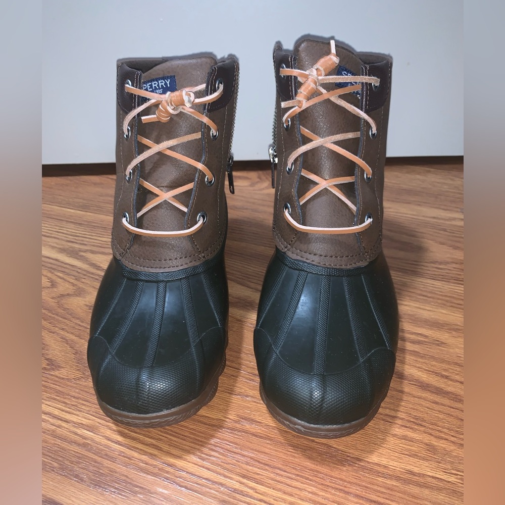 Sperry Two-Tone Duck Boots